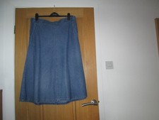 Damart ladies skirt  -  18 / good new season