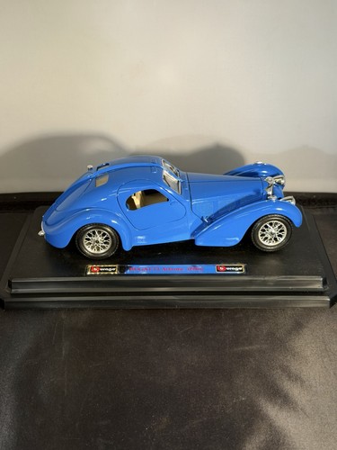 Bburago bugatti atlantic - 1:24,