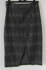 Tu Woman skirt ladies 14 check
