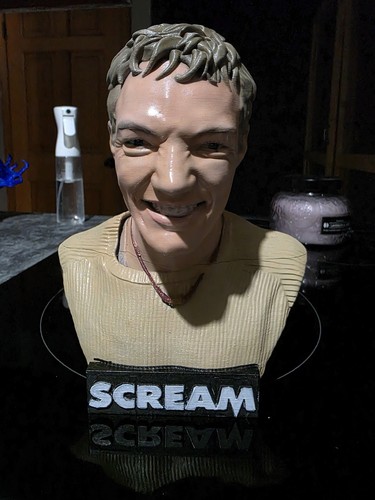 Scream stu macher bust - stu,