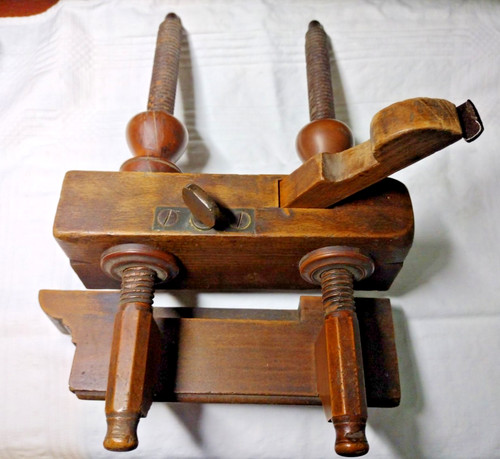 Antique barton - d.r.,