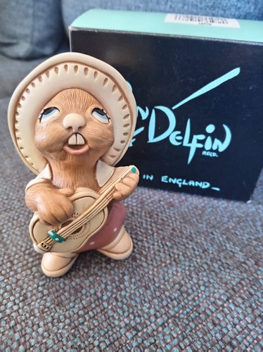 Pendelfin collectors figure - pendelfin,
