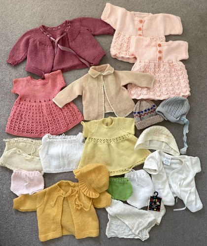 Job lot vintage dolls - lot,