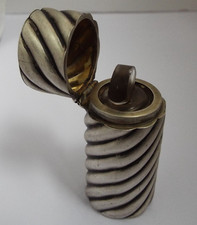 NICE ENGLISH ANTIQUE VICTORIAN 1887 SOLID STERLING SILVER SCENT PERFUME BOTTLE