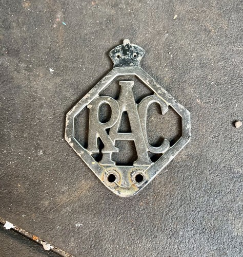 Classic car rac - metal, shield