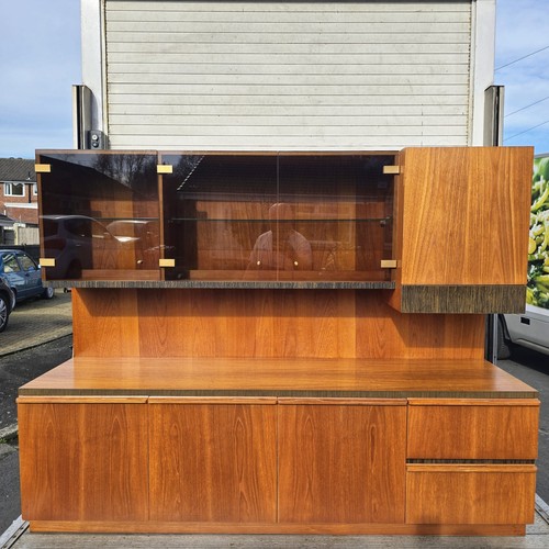Immaculate mcintosh sideboard - mcintosh,