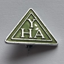 Youth Hostel Association Metal Badge. 