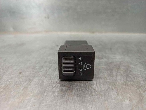 4083879 light switch 3909693