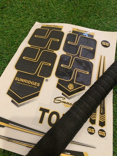 Cricket bat sticker - , embossed