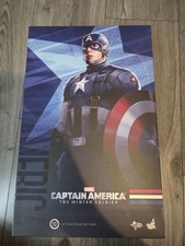 Hot Toys Marvel Captain