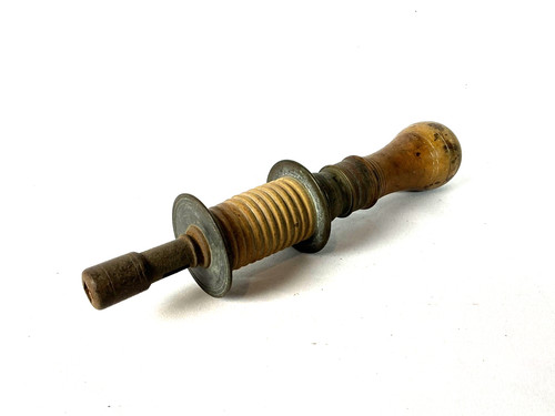 Antique italian box wood bow - box,
