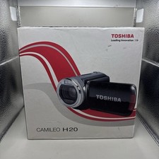 Toshiba Camileo H20 1080p HD Camcorder Video Camera With Charger And Box