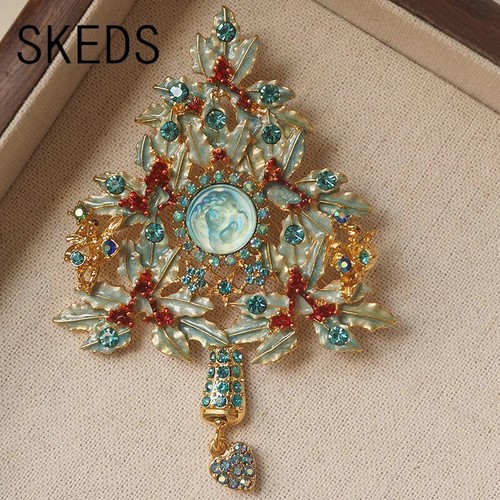 Vintage women dazzle brooch - women,