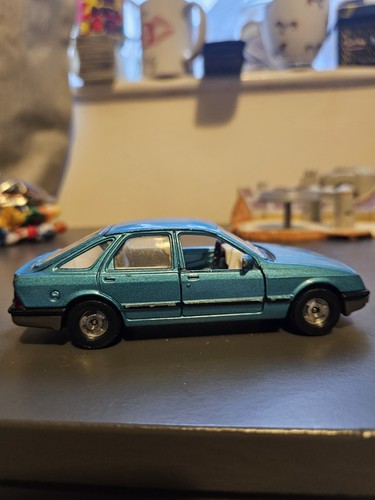 Corgi ford sierra ghia - ford, 2.3