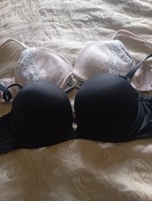 32A X 2 padded push up bras