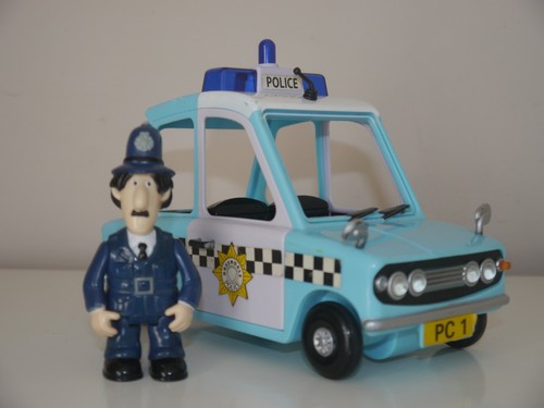 Postman pat toys large - postman, police