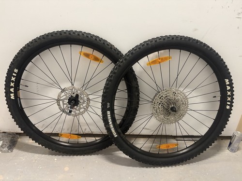 Wtb mountain bike wheel - 29”,