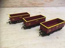 Lot..323F...OO GAUGE HORNBY YGB EWS OPEN WAGONS..X..3.......................#18#