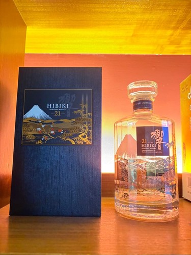 Suntory hibiki year - suntory,