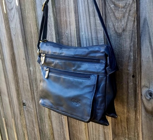 Gigi dark navy - gigi,