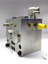 Danfoss Hydraulic Valve block