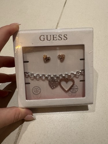 Brand new guess necklace with - new,