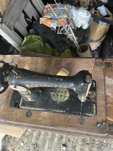 Antique singer sewing machine - sewing,