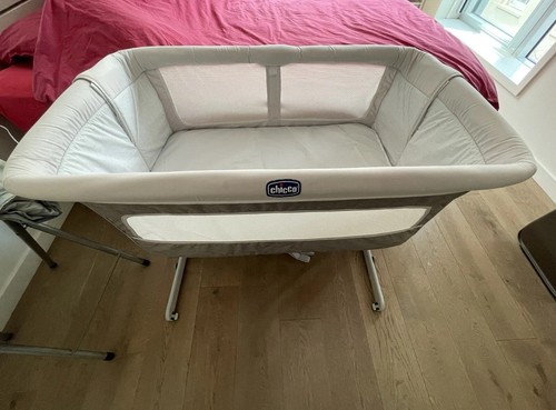 Grey chicco next2me - dream, side