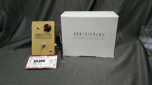 Van diemens red ochre deluxe - van,