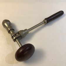 Great example of an Antique / Vintage,  Joist / Corner  Bit Brace Drill.