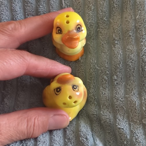 Yellow orange duck - yellow/orange, ceramic