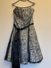 Beautiful Jane Norman Party /