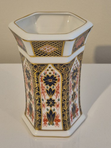 Royal crown derby old imari - crown,