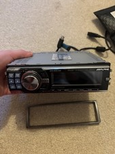 Alpine CDE 9882RI Head Unit