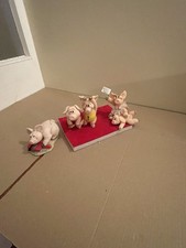 VINTAGE SET OF 3 PIGGIN HAND