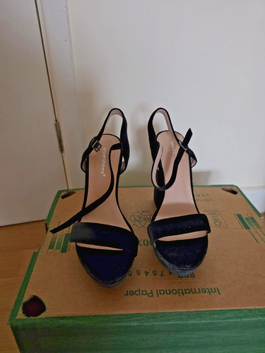 Ideal shoes black velvet open - ideal,