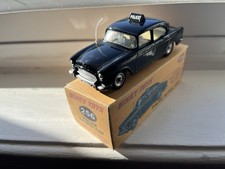 Dinky Toys #256 Humber Hawk Police Car 