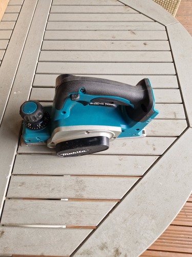 Makita dkp180 18v lxt - 18v, 82mm