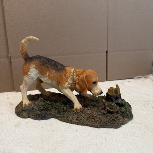 Lifelike curious beagle - curious, puppy