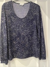 Kim & Co Brand New Top. Gunmetal Multi
