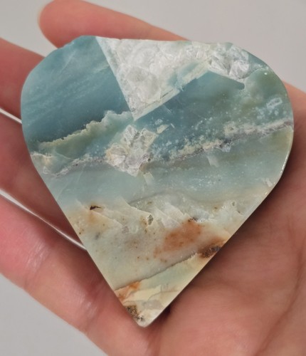 Large blue gemstone - blue,