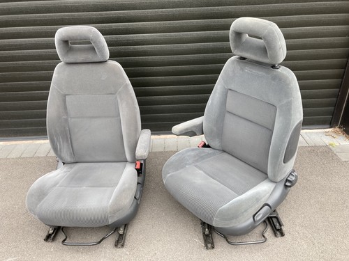 Captain seats swivel - captain, vw