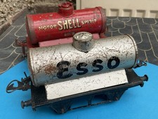 Hornby gauge tank wagons - gauge,