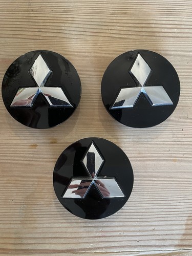 Mitsubishi alloy wheel centre - mitsubishi,