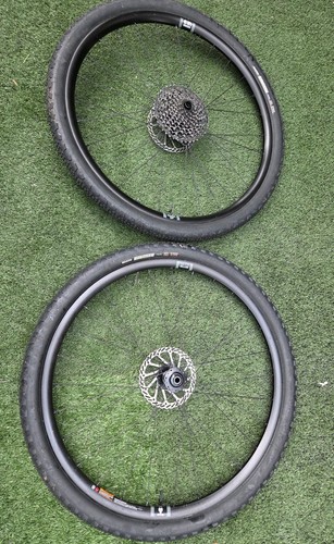 Swiss 370 hubs tubeless - hubs,