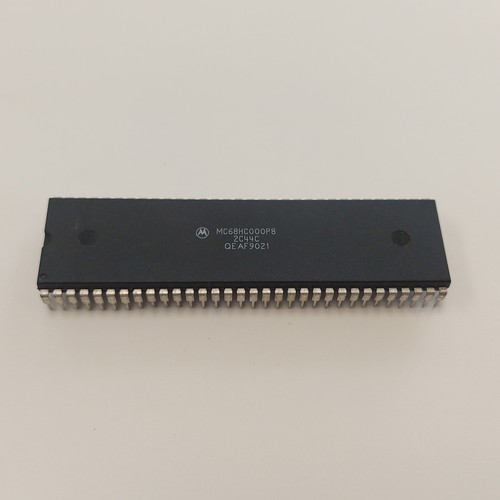 Mc68hc000p8 motorola - mc68hc000p8,