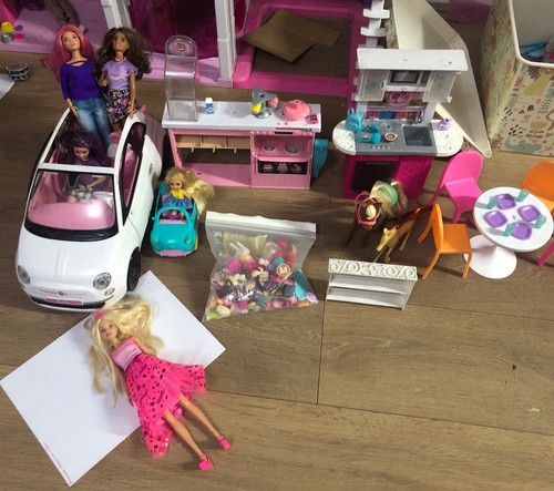 Barbie dolls accessories - barbie,