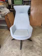 Elite Elipsa High Back Lounge Chair with Swivel Wooden Pyramid Base RRP £1200