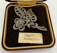 Vintage Flower Brooch Pin
