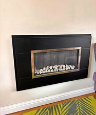 Kinder Limours Wall Mounted Balanced Flue Gas Fire remote control 